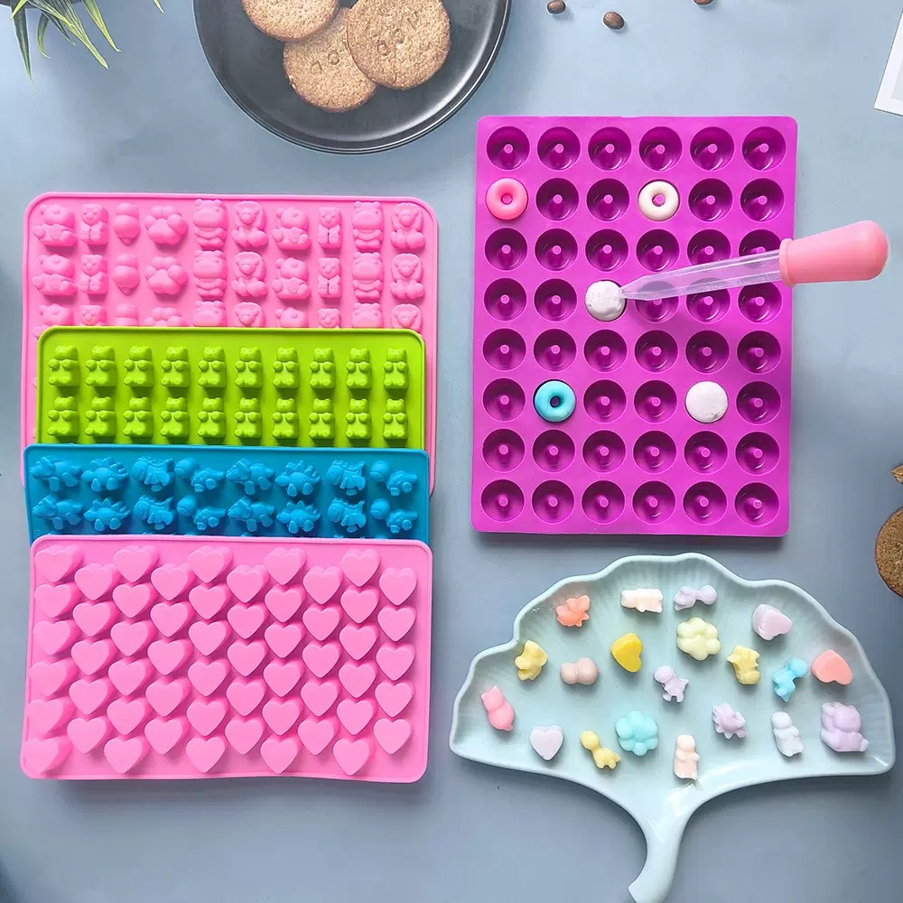 7個入りキャンディシリコンモールドと2個のドロッパーセット、 - Kitchen Baking Tray のレビューと価格