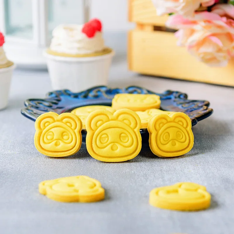 ケーキクッキーどうぶつの森カッターかわいいアニメフィギュアD - Kitchen Baking Set のレビューと価格